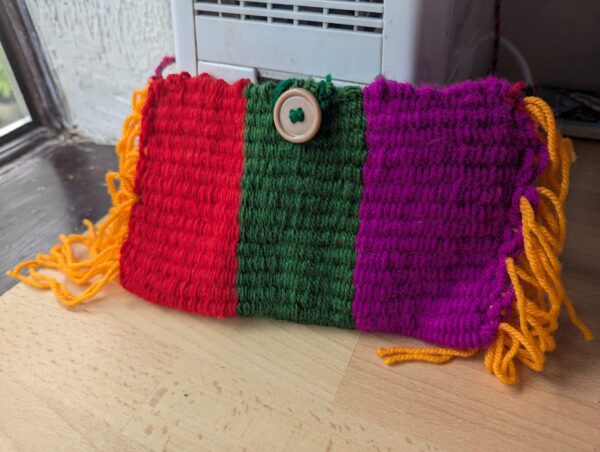 Small multicoloured knitted bag