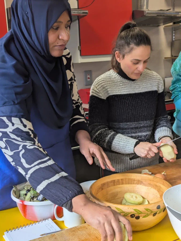 Plateful Cafe cooking class vegetable preperation
